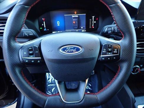 Used 2024 Ford Escape ST-Line image 14