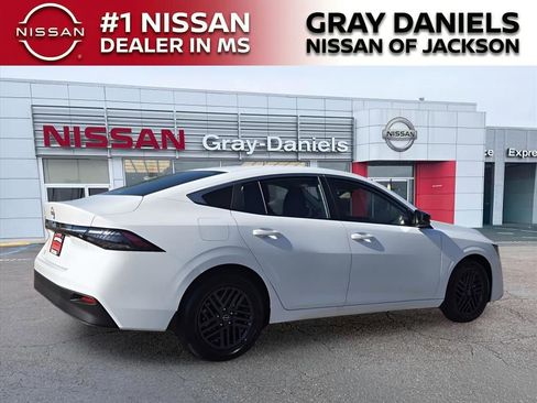 New 2026 Nissan Sentra SV image 2