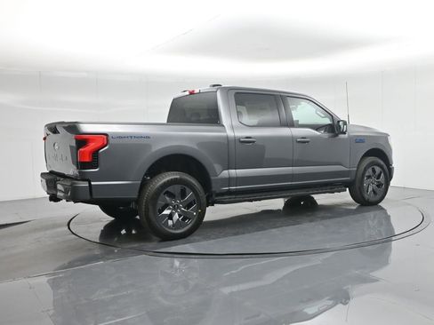 New 2025 Ford F150 Lightning Flash image 28