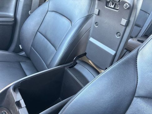 Used 2016 Chevrolet Malibu Premier w/ Driver Confidence Package II image 30