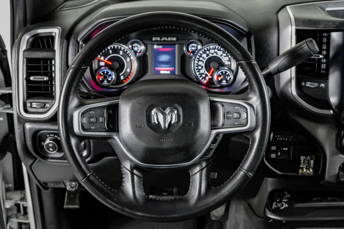 Used 2024 RAM 3500 Big Horn AWD/4WD image 16