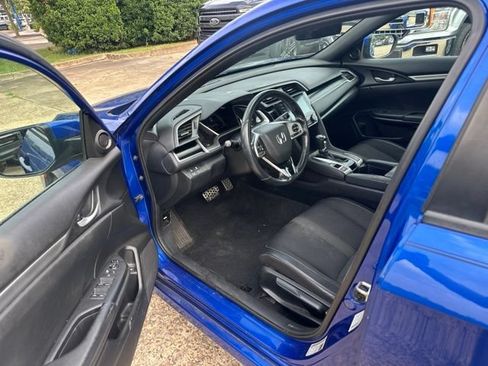 Used 2019 Honda Civic Sport image 9