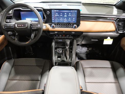 New 2026 GMC Canyon AT4 w/ Technology Plus Package image 6