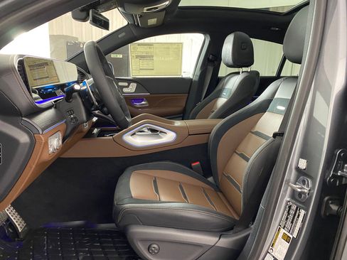 New 2026 Mercedes-Benz GLE 53 AMG 4MATIC Coupe image 4