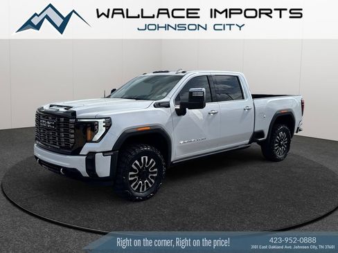 Used 2025 GMC Sierra 2500 Denali Ultimate AWD/4WD image 2