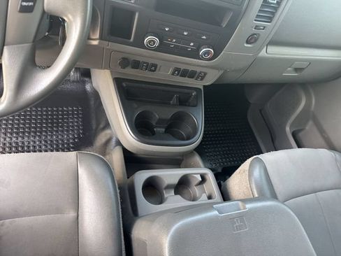 Used 2016 Nissan NV 2500 SV w/ Technology Package RWD image 23