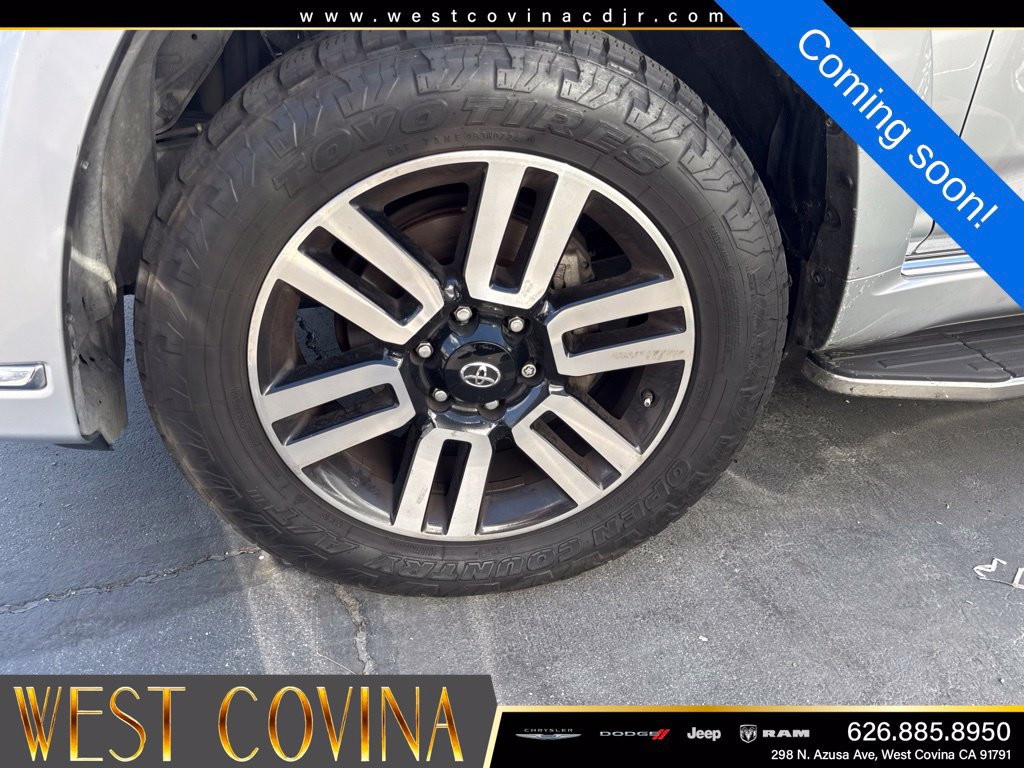 Used 2018 Toyota 4Runner Limited AWD/4WD image 4
