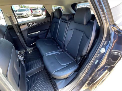 Used 2026 Kia Sportage EX FWD image 25