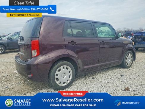 Used 2012 Scion xB FWD image 4