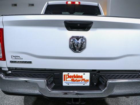 Used 2024 RAM 2500 Big Horn AWD/4WD image 8