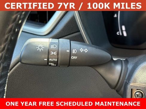 Used 2025 Toyota Corolla Cross XLE AWD/4WD image 26