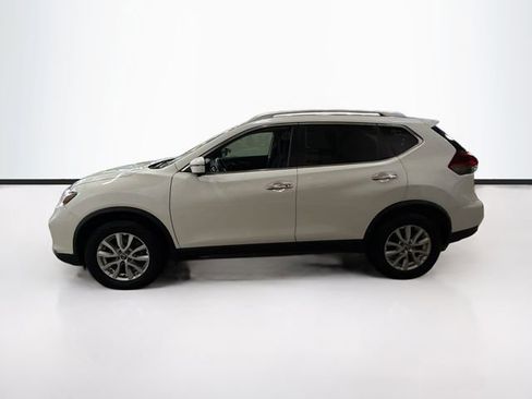Used 2018 Nissan Rogue SV w/ Premium Package image 9