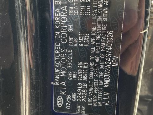 Used 2016 Kia Soul FWD image 31