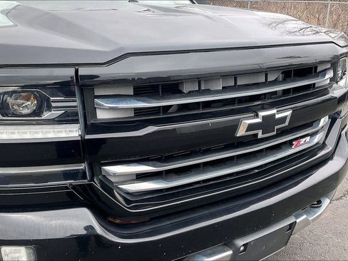 Used 2016 Chevrolet Silverado 1500 LTZ Z71 image 32