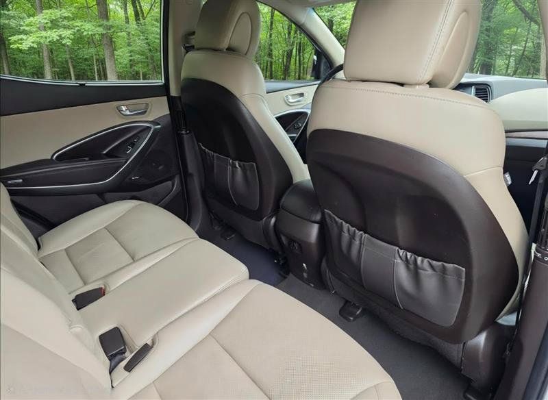 Used 2018 Hyundai Santa Fe Sport w/ 2.4L Tech Package 04 AWD/4WD image 22