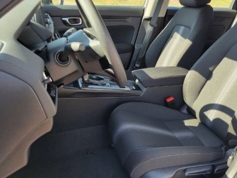 Used 2024 Honda Civic LX image 9