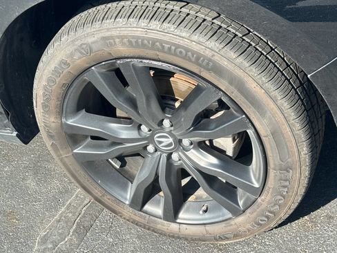 Used 2019 Acura MDX SH-AWD image 9