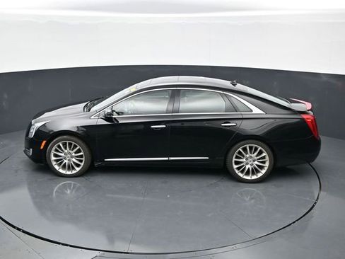 Used 2013 Cadillac XTS Platinum FWD image 29