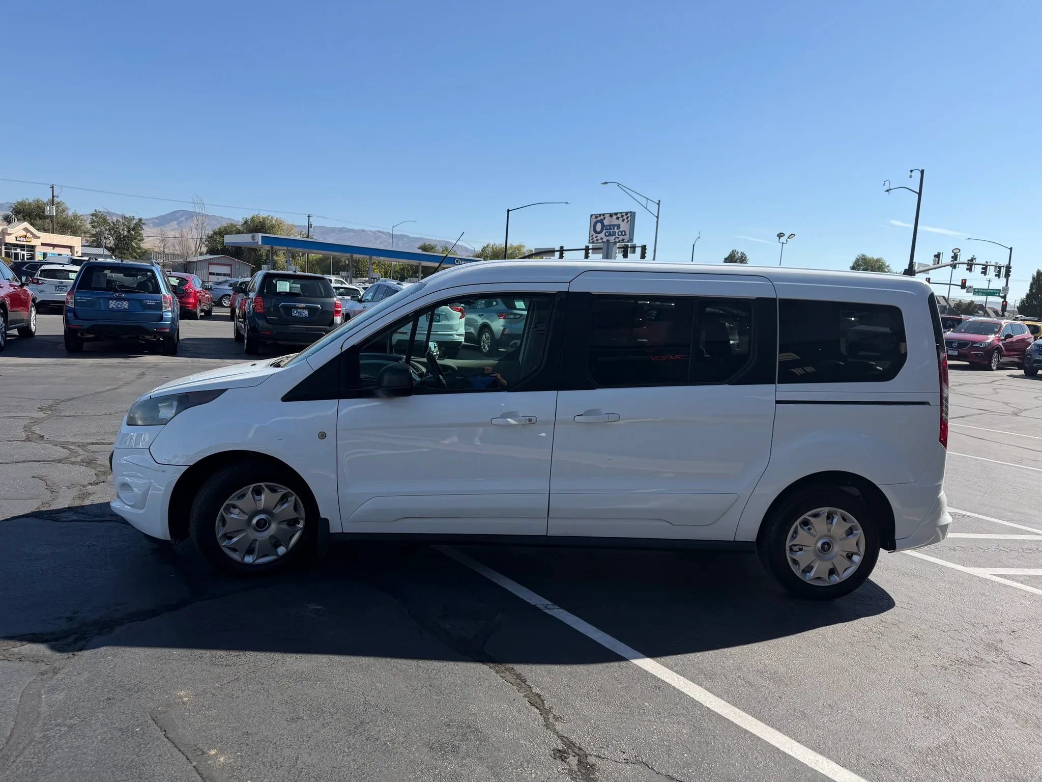 Used 2014 Ford Transit Connect XLT FWD image 5