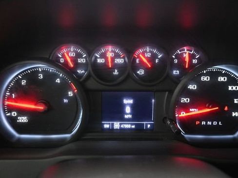 Used 2024 Chevrolet Silverado 2500 Custom w/ Custom Value Package AWD/4WD image 26