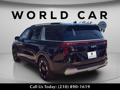New 2026 Kia Carnival EX FWD image 13