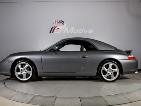 Used 2002 Porsche 911 Cabriolet image 3