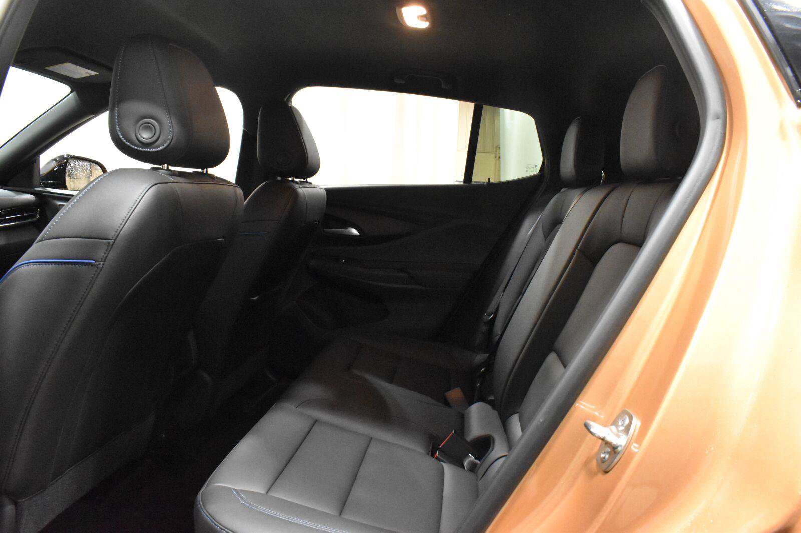 Used 2024 Buick Envista Sport Touring FWD image 4