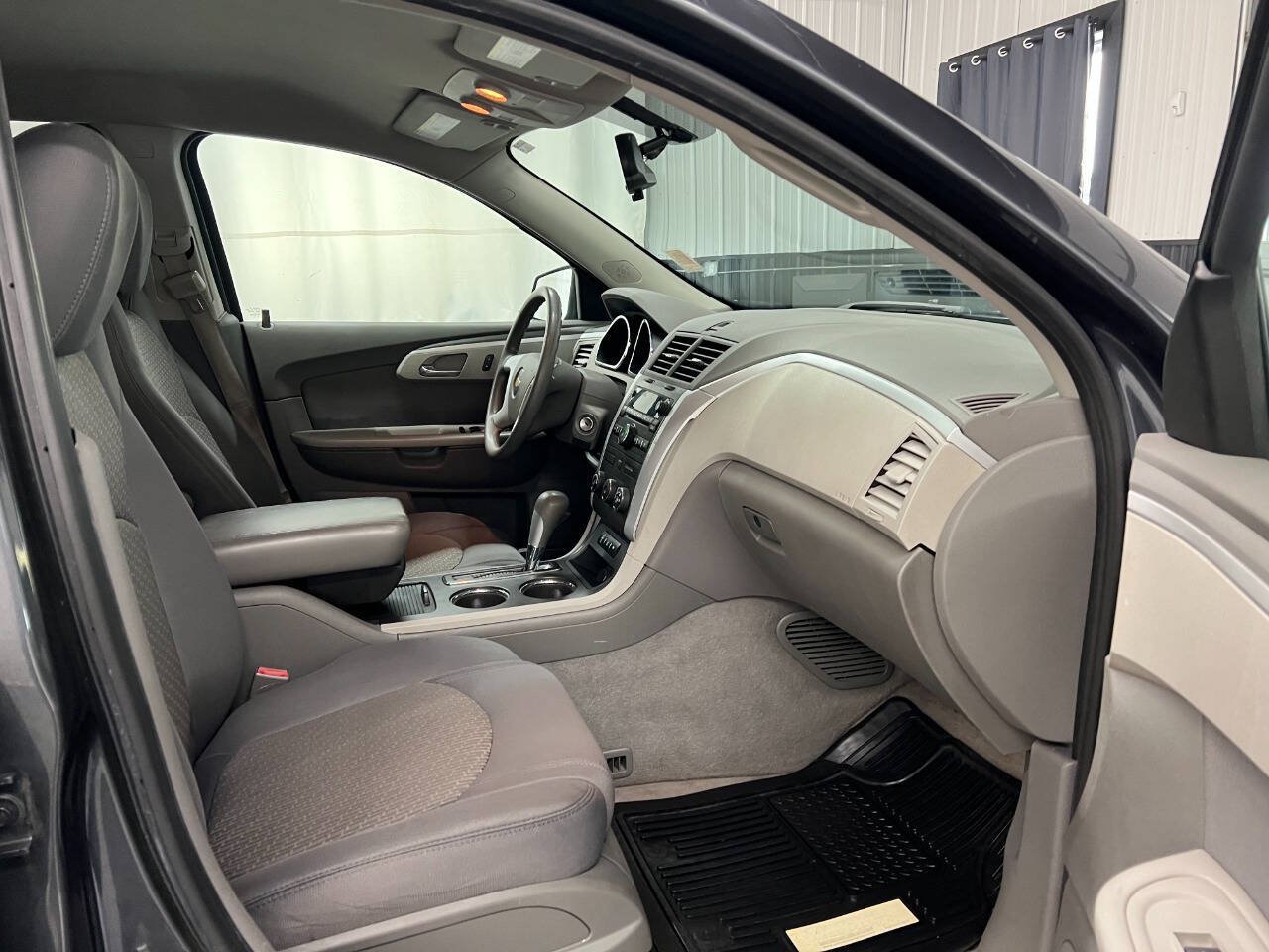 Used 2012 Chevrolet Traverse LS AWD/4WD image 12