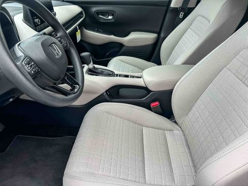 Used 2025 Honda HR-V LX image 13