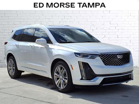 Certified 2023 Cadillac XT6 Premium Luxury image 5