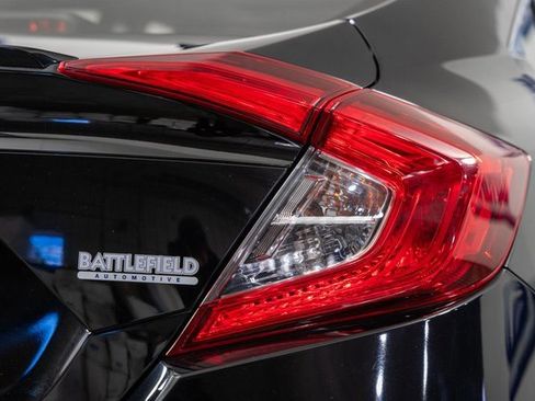 Used 2018 Honda Civic EX-L image 7