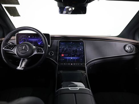 Certified 2025 Mercedes-Benz EQE 350+ 4MATIC SUV w/ AMG Line Exterior Package image 34