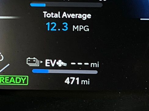 Used 2025 Toyota RAV4 XSE image 16