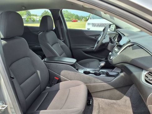 Used 2024 Chevrolet Malibu LT FWD image 23