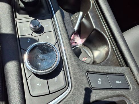 Certified 2023 Cadillac XT5 Premium Luxury image 34