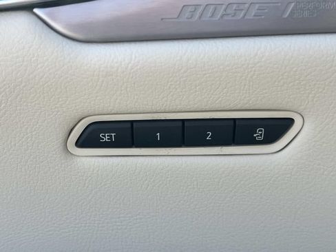 Used 2021 Cadillac XT5 Premium Luxury FWD image 26