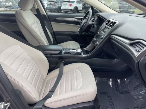 Used 2020 Ford Fusion S image 13