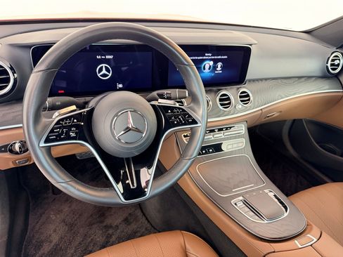 Used 2023 Mercedes-Benz E 350 Sedan image 4
