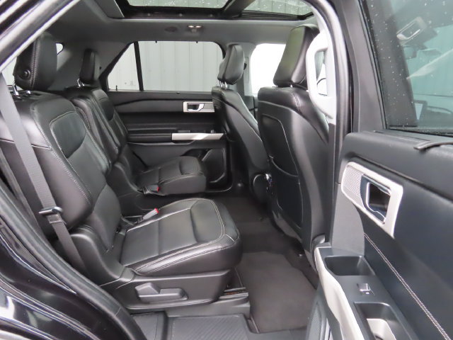 Used 2020 Ford Explorer Limited w/ Class III Trailer Tow Package AWD/4WD image 30