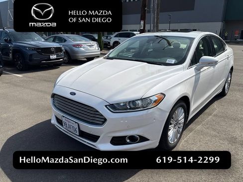 Used 2013 Ford Fusion SE FWD image 1