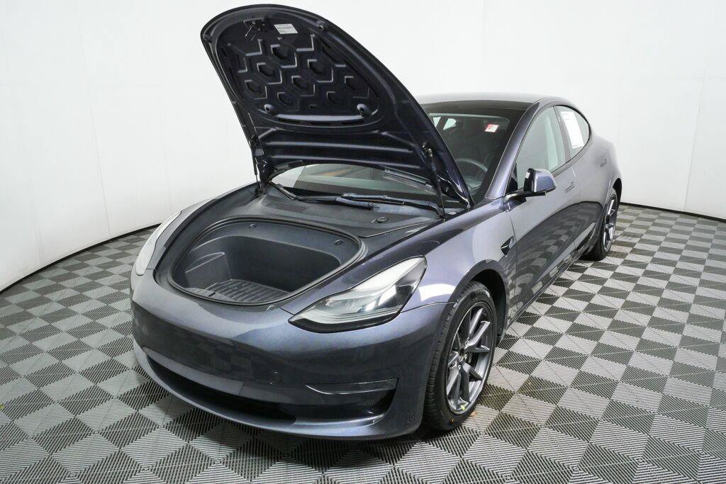 Used 2023 Tesla Model 3 Standard Range RWD image 30