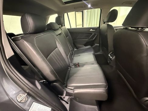 Used 2024 Volkswagen Tiguan SE image 24