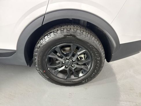 Certified 2025 Kia Sportage X-Pro Prestige AWD/4WD image 6