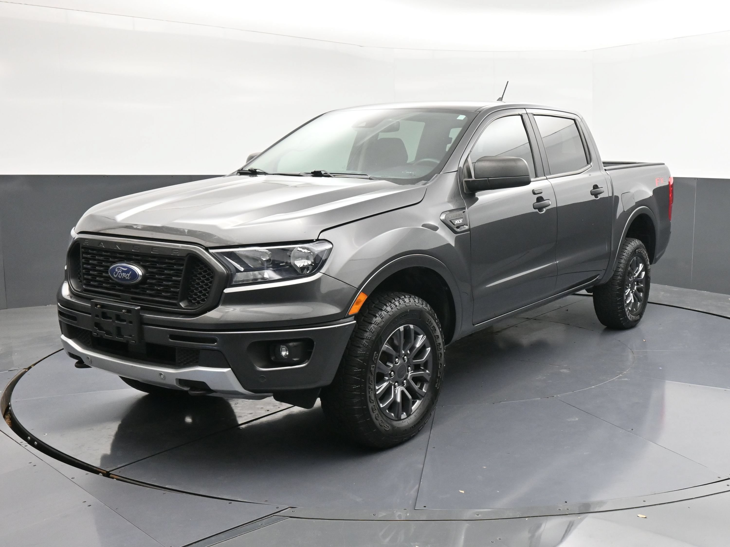 Used 2020 Ford Ranger XLT w/ Equipment Group 302A Luxury AWD/4WD image 4