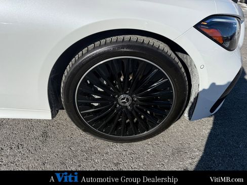 Certified 2024 Mercedes-Benz CLE 450 4MATIC Cabriolet image 19