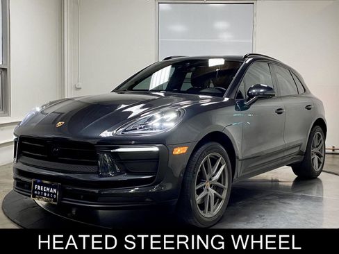 Used 2022 Porsche Macan AWD/4WD image 4