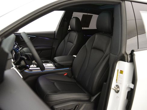 New 2026 Audi Q8 Premium Plus image 4