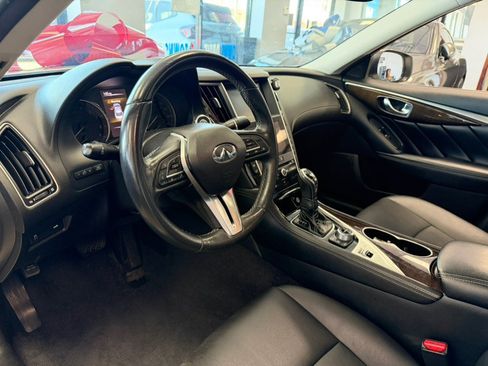 Used 2018 INFINITI Q50 Luxe AWD/4WD image 21