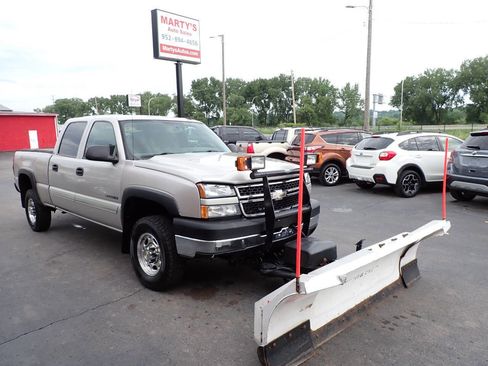 Used 2006 Chevrolet Silverado 2500 LT w/ Onstar Plus Package AWD/4WD image 1