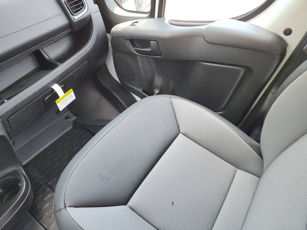 New 2026 RAM ProMaster 2500 w/ Quick Order Package 22G SLT FWD image 15